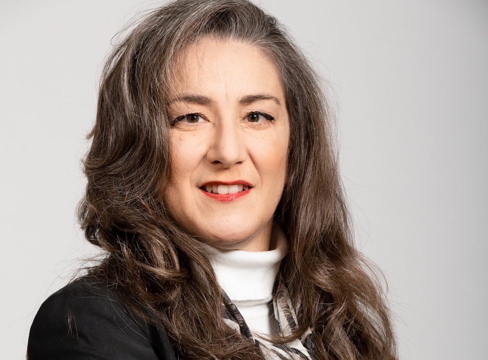 nuria_lang_quer.jpg